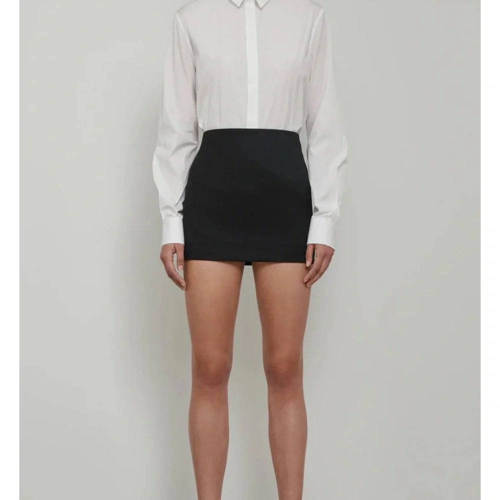 WARDROBE.NYC Black Column Mini Skirt - XS - BRAND NEW WITH TAGS - Picture 2 of 9